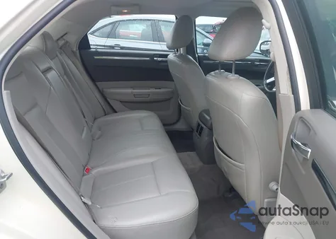 2010 Chrysler 300 Touring from USA, damaged, VIN 2C3CA5CV3AH216165